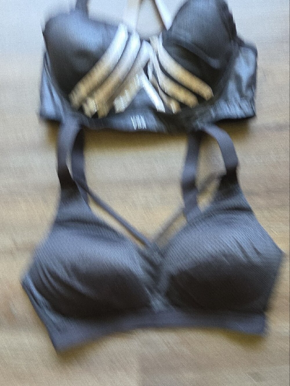 Victoria's Secret Black Sports Bras Lot (2) Size 34D - Picture 3 of 5